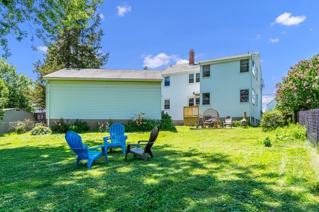226 Middletown Ave, Home with 6 bedrooms, 2 bathrooms and 8 parking in Wethersfield CT | Image 30