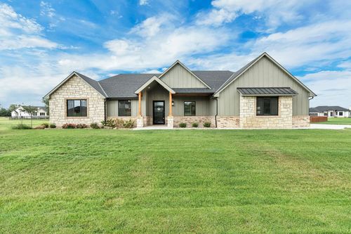 115 N Estes St, Garden Plain, KS, 67050-8912 | Card Image