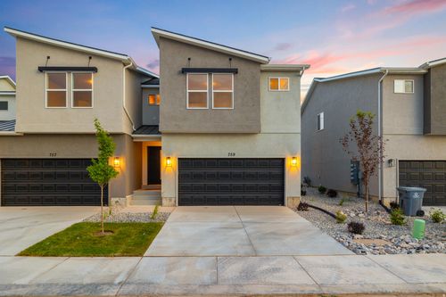 346mth-4006 S Woodland Ave, Mapleton, UT, 84664-5119 | Card Image
