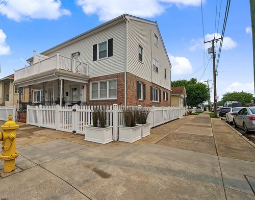 b-101 B N Portland Ave, Ventnor City, NJ, 08406-2250 | Card Image