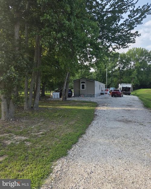 3719 Willow Grove Rd, WYOMING, DE, 19934-3158 | Card Image