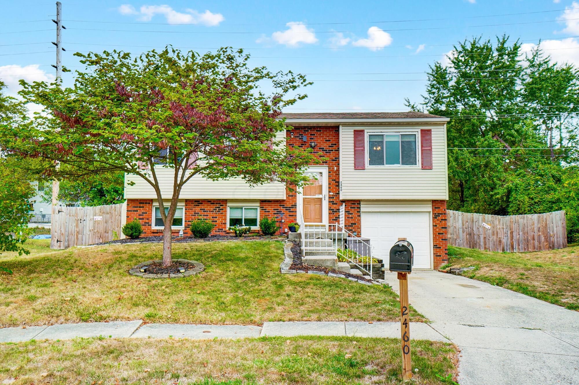 Amethyst Ln, Grove City, OH 43123