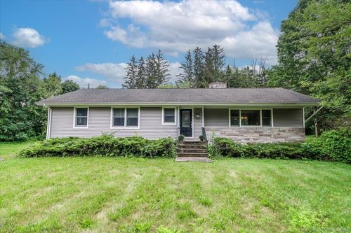 129 Russell Ave, Orange, CT, 06477-2651 | Card Image