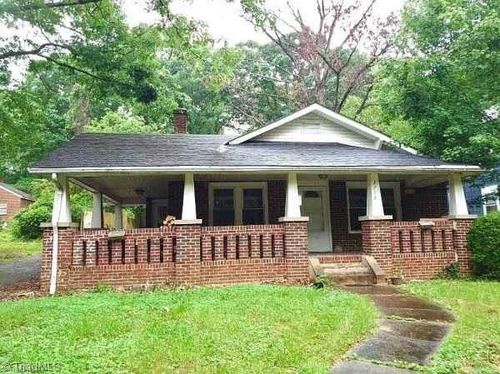 2712 Ne Greenway Avenue, Winston Salem, NC, 27105 | Card Image