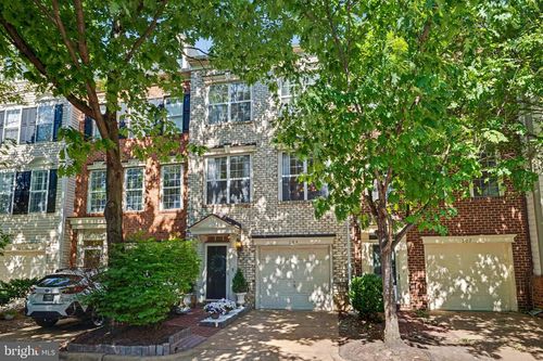 109 Martin Ln, ALEXANDRIA, VA, 22304-7742 | Card Image