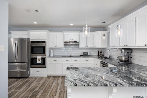 13615 Red River Ave, Baton Rouge, LA, 70818 | Card Image