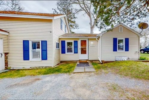 apt-2-9 Bells Neck Rd, West Harwich, MA, 02671-1038 | Card Image