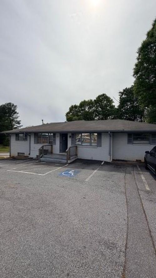 2417 Candler Rd, decatur, GA, 30032-6410 | Card Image