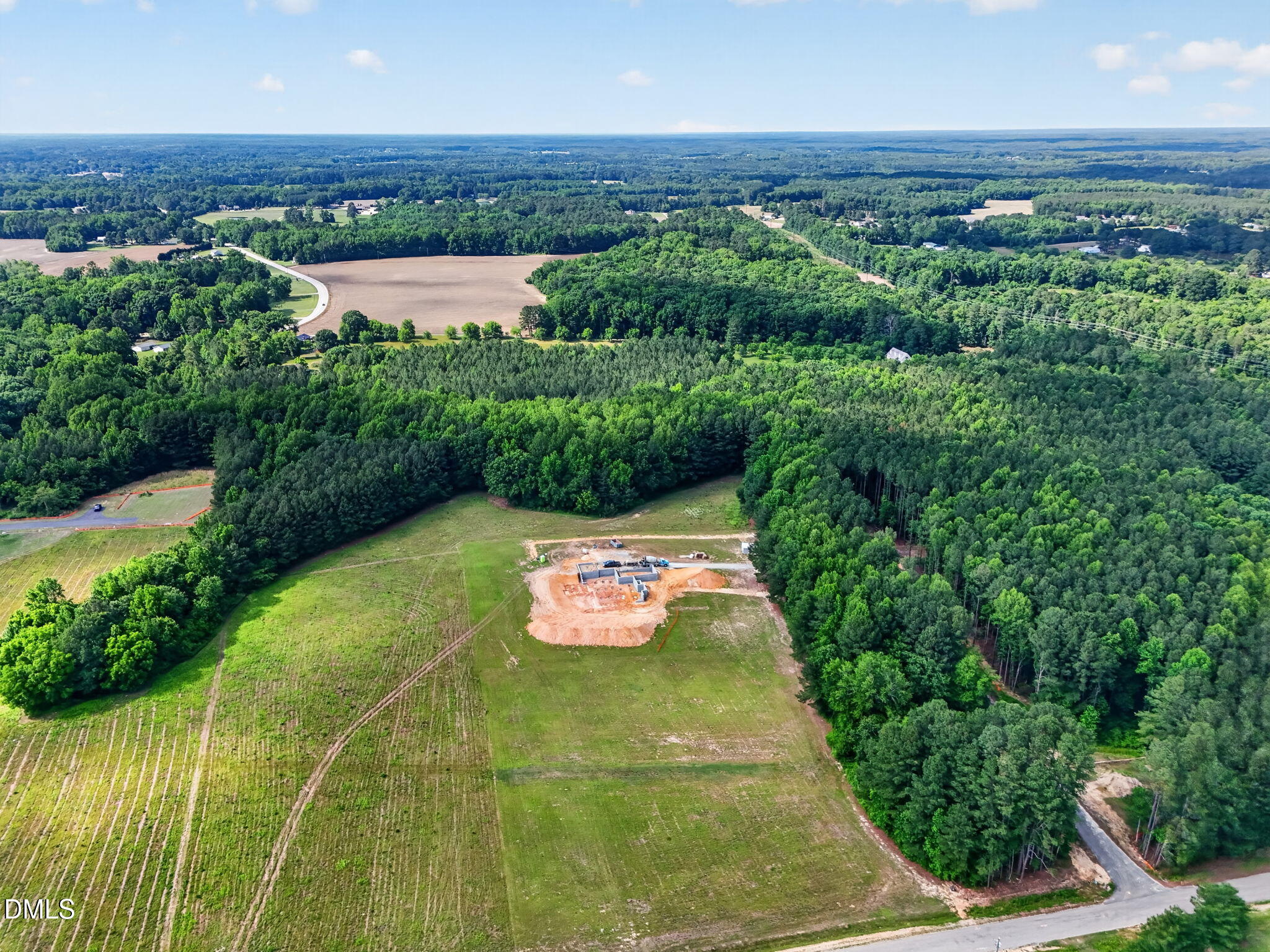 Land in Zebulon 3