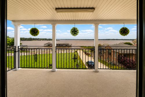 5724 Marina Bay Dr, Shreveport, LA, 71119-3918 | Card Image