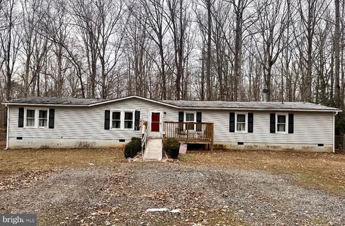 3300 Danbury Cir, SPOTSYLVANIA, VA, 22551-3098 | Card Image