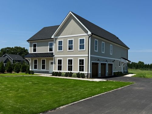 5 June St, Woodbridge, CT, 06525-2229 | Card Image