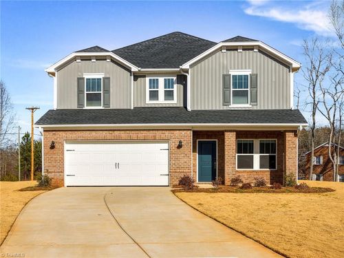 119 Heritage Valley Ct, Mocksville, NC, 27028-2338 | Card Image