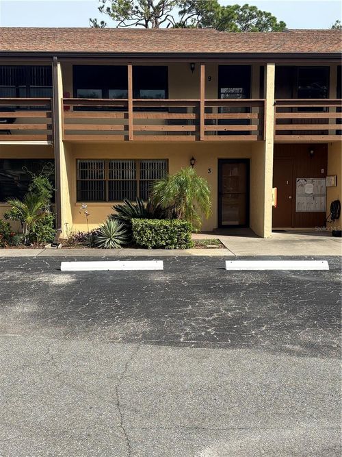 3-9 Quails Run Blvd, ENGLEWOOD, FL, 34223-3318 | Card Image