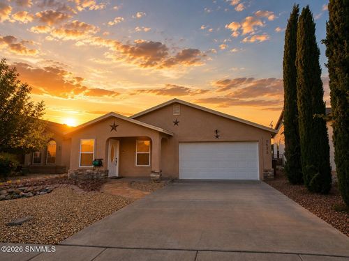 7533 Sierra Bella Pl, Las Cruces, NM, 88012-0735 | Card Image