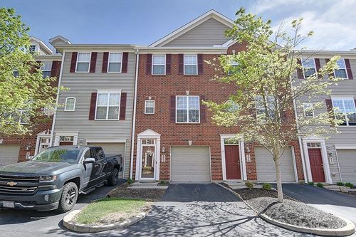 4291 Straight Arrow Rd, Beavercreek, OH, 45430-1518 | Card Image
