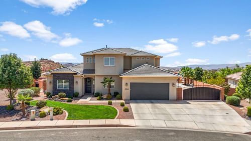 4064 S 890 E, Washington, UT, 84780-3216 | Card Image