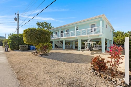 102 Venetian Dr, Islamorada, FL, 33036-4208 | Card Image