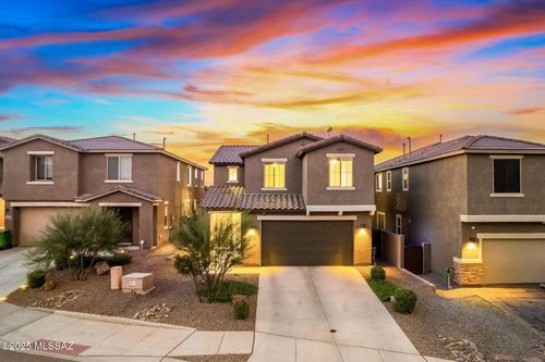 682 W Calle Espadero, Sahuarita, AZ, 85629-1086 | Card Image