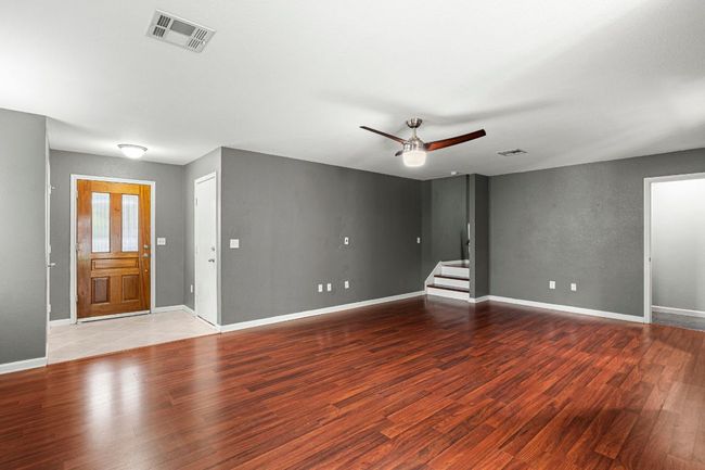 7229 Cayenne Ln, House other with 3 bedrooms, 3 bathrooms and 2 parking in Austin TX | Image 5