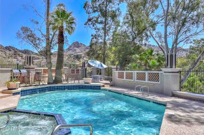 103 - 7557 N Dreamy Draw Drive, Condo with 2 bedrooms, 2 bathrooms and null parking in Phoenix AZ | Image 2