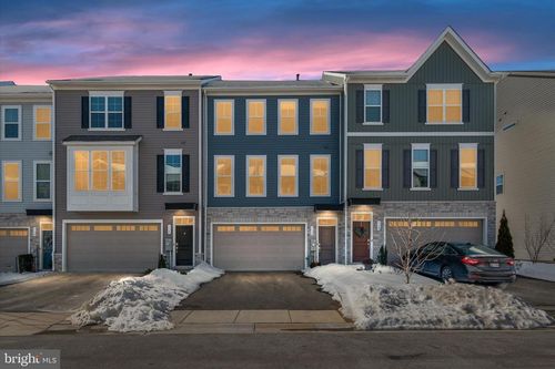 112 Arrowhead Dr, MILLERSVILLE, MD, 21108-1803 | Card Image