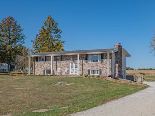 6534 S 63 Business Hwy, Moberly, MO, 65270-4844 | Card Image