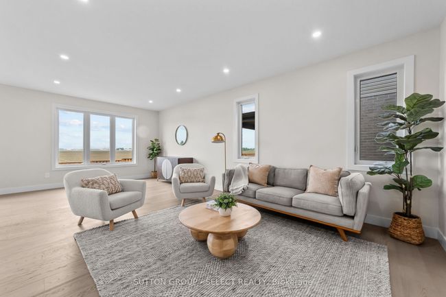 9 - 7966 Fallon Dr, House other with 4 bedrooms, 3 bathrooms and 2 parking in Granton ON | Image 5