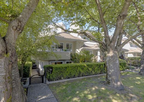 7-249 E 4th St, North Vancouver, BC, V7L1J1 | Card Image