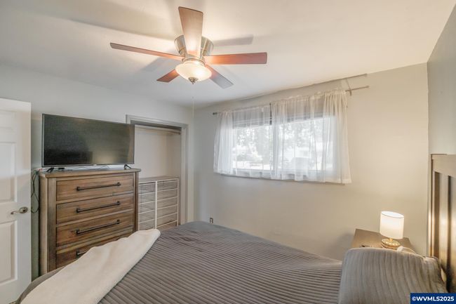 409 28 Th Ave Se, House other with 3 bedrooms, 2 bathrooms and null parking in Albany OR | Image 30