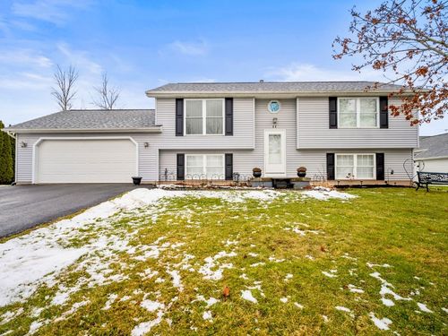 11 Larrigan Crossing, Clarkson, NY, 14420 | Card Image