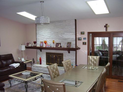 16447 Woodstream Dr, Clinton Township, MI, 48038-4195 | Card Image
