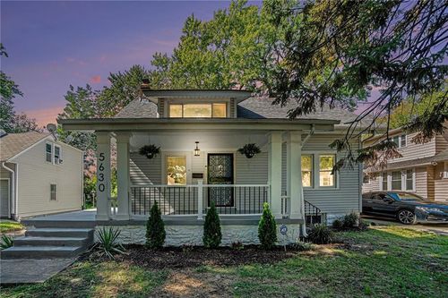 5630 Woodland Ave, Kansas City, MO, 64110-2924 | Card Image