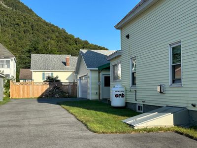 881 4th Avenue, House other with 3 bedrooms, 2 bathrooms and null parking in Berlin NH | Image 3