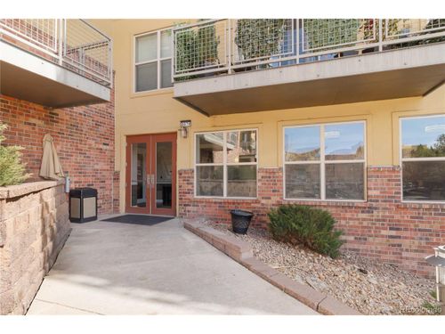 520-9079 E Panorama Cir, Englewood, CO, 80112-3561 | Card Image