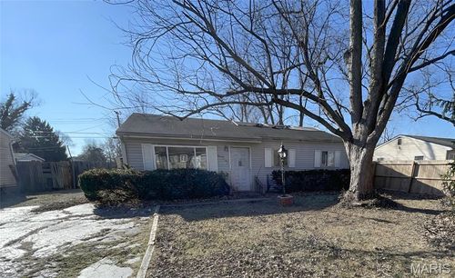 1402 Richard Dr, Cahokia, IL, 62206-2550 | Card Image