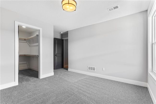 Photo is from a similar model. | Image 27