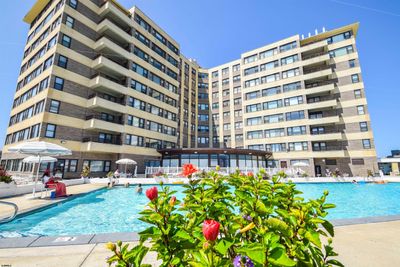 729 - 101 S Raleigh Ave, Condo with 2 bedrooms, 1 bathrooms and null parking in Atlantic City NJ | Image 1