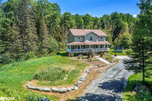 215 O'Brien Rd, Sundridge, ON, P0A1Z0 | Card Image