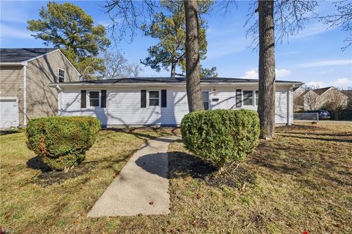 2044 Miller Ave, Chesapeake, VA, 23320-2436 | Card Image
