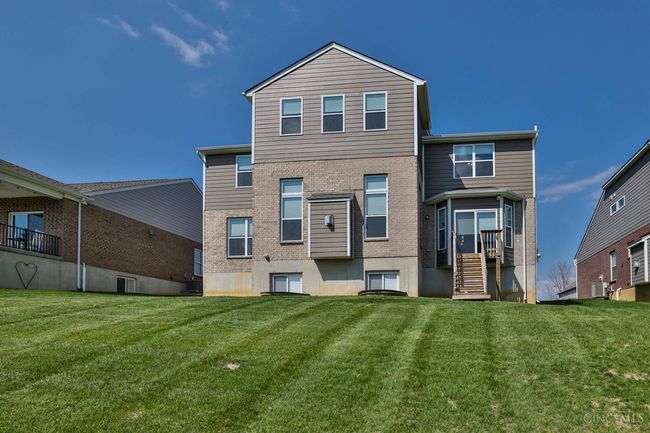 684 Newton Dr, House other with 4 bedrooms, 4 bathrooms and null parking in Beavercreek OH | Image 52