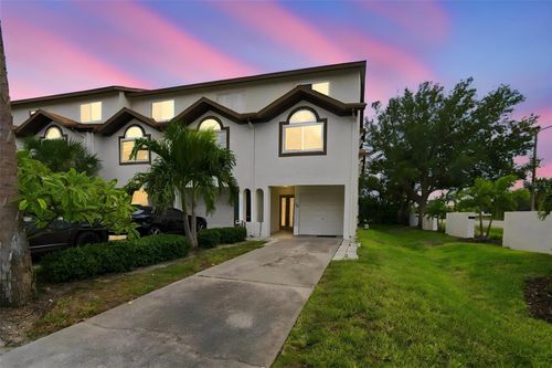 405 Madeira Cir, TIERRA VERDE, FL, 33715-1989 | Card Image