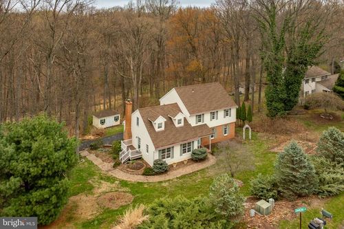5 Charcoal Ln, MOHNTON, PA, 19540-7816 | Card Image