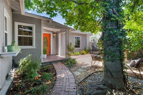 3935 Lime Ave, Long Beach, CA, 90807-3513 | Card Image