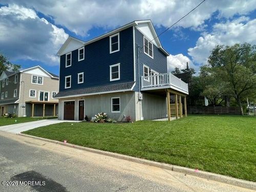 40 Roland St, Keansburg, NJ, 07734-1118 | Card Image