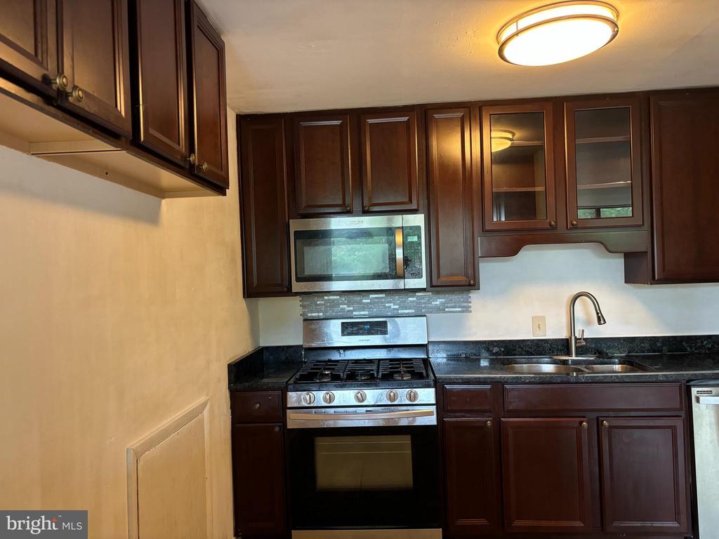 Residential in ALEXANDRIA 2