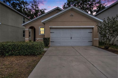 10212 Hawk Storm Ave, TAMPA, FL, 33610-9148 | Card Image