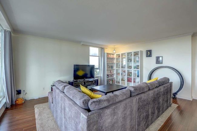 1204 - 11980 222 St, Condo with 2 bedrooms, 2 bathrooms and null parking in Maple Ridge BC | Image 6