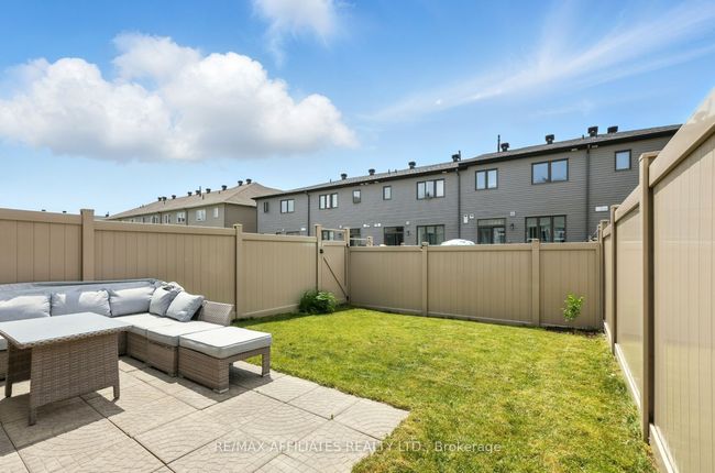 618 Geranium Walk, House attached with 3 bedrooms, 3 bathrooms and 2 parking in Stittsville ON | Image 26