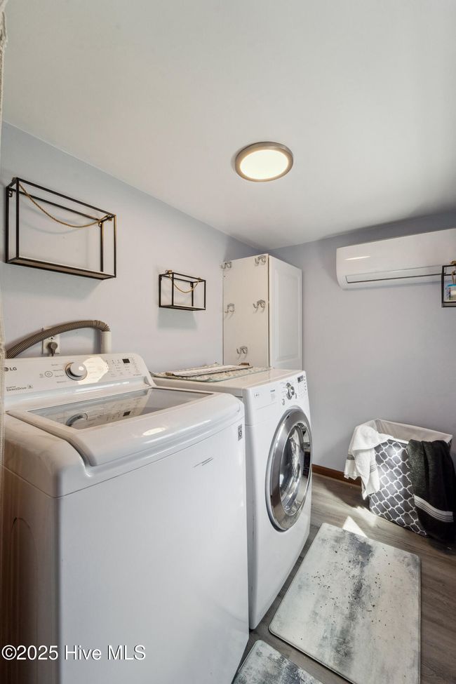 1565 Belangia Rd, House other with 2 bedrooms, 1 bathrooms and null parking in Havelock NC | Image 11